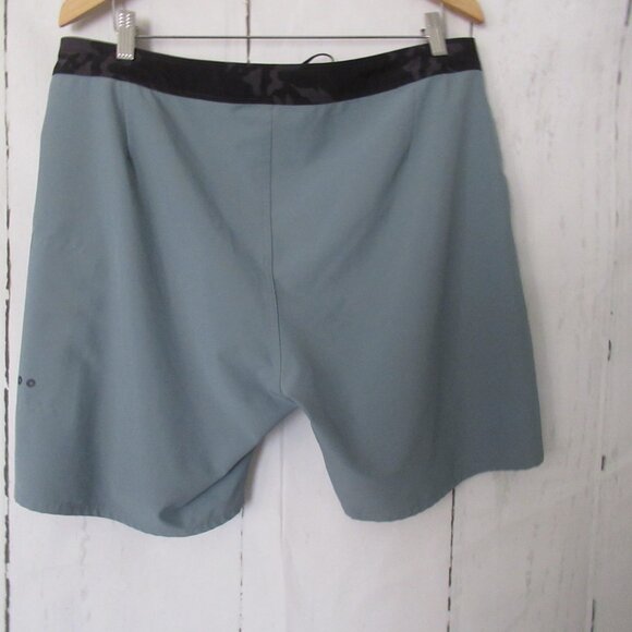 Vuori Infinity Board Shorts 36 Green Black Unlined Swim Trunks XL - Picture 6 of 8